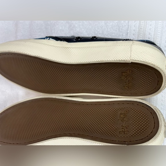 Coach Navy Blue and White Floral slip on shoes. Size 9 - Picture 5 of 6